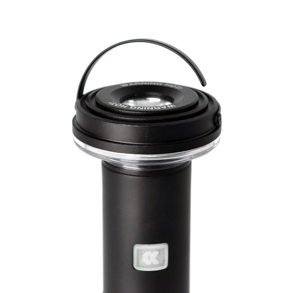 fli-pro-telescoping-light-stkr-concepts_hook-1-1-sq